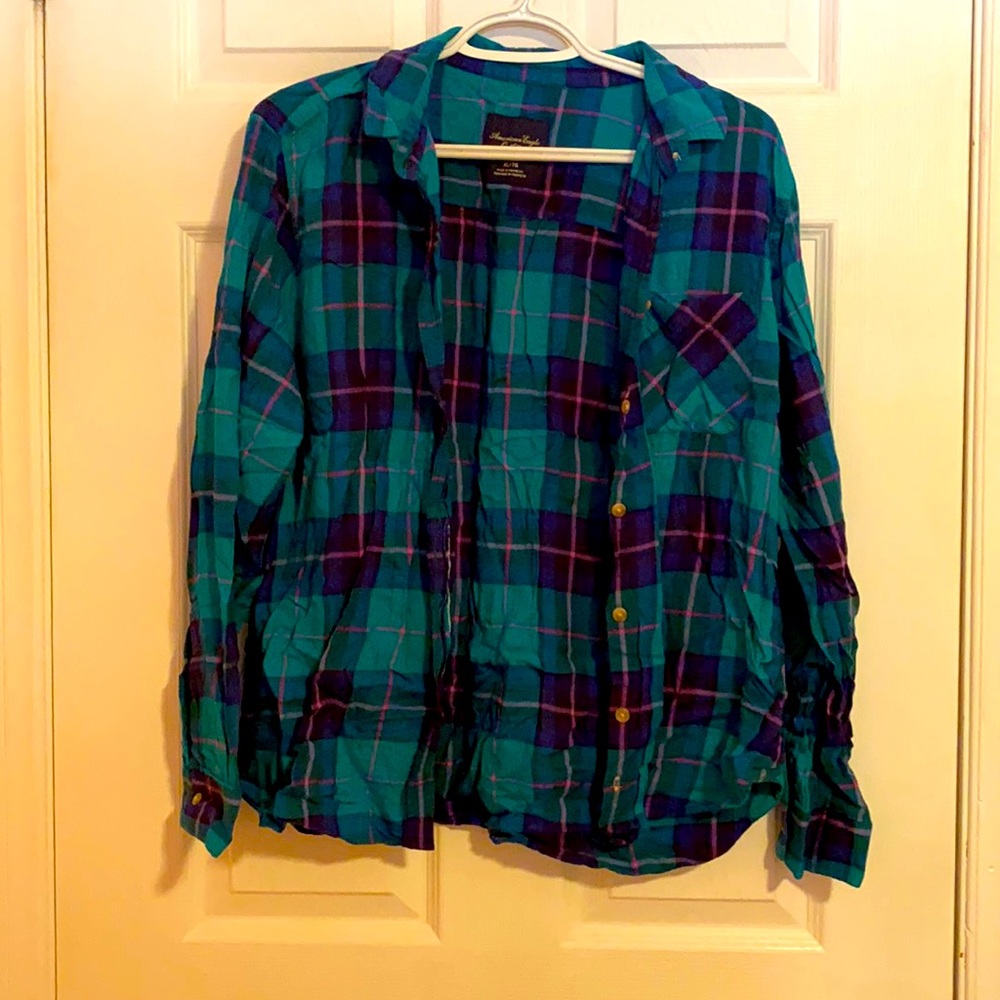 Gently used American eagle flannel, size XL
